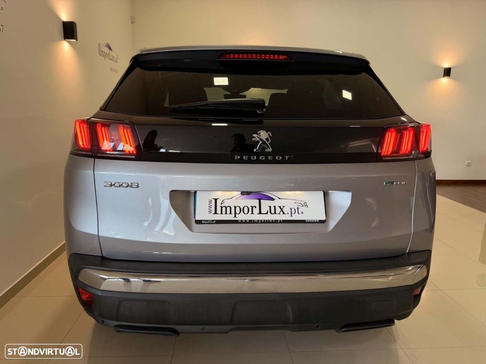 Peugeot 3008 1.6 Hybrid Allure e-EAT8 - 17