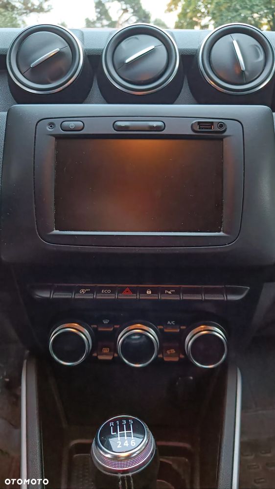 Dacia Duster 1.0 TCe Prestige - 19