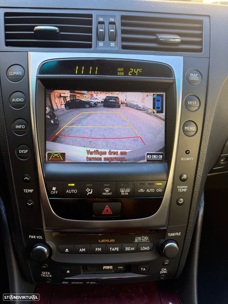 Lexus GS 450h - 15