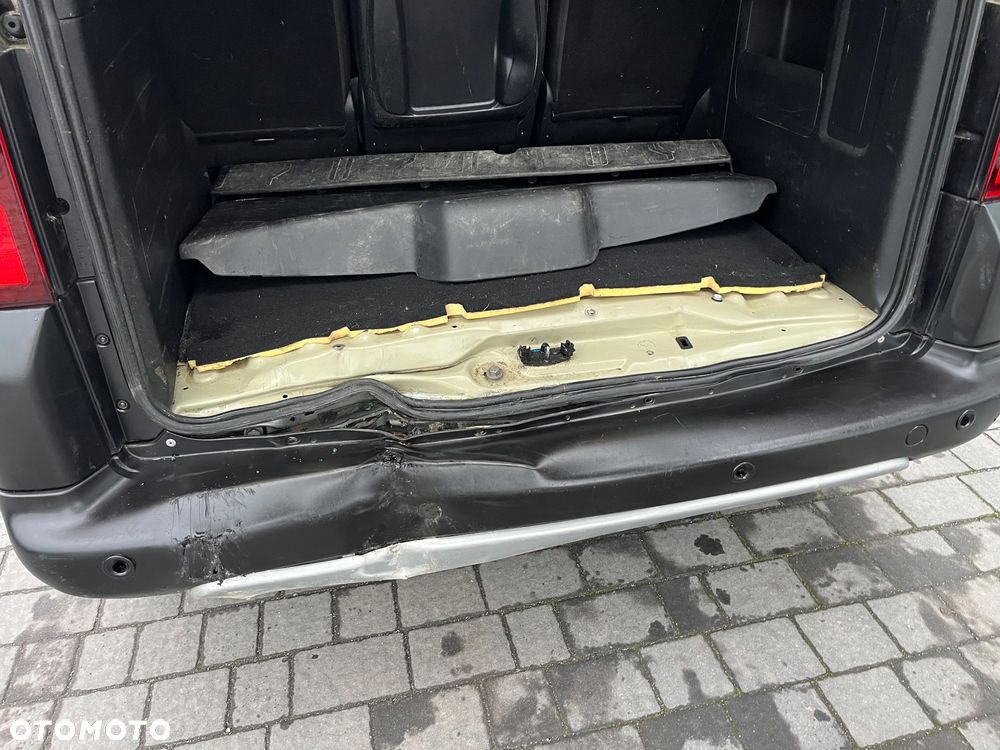 Peugeot Partner - 13