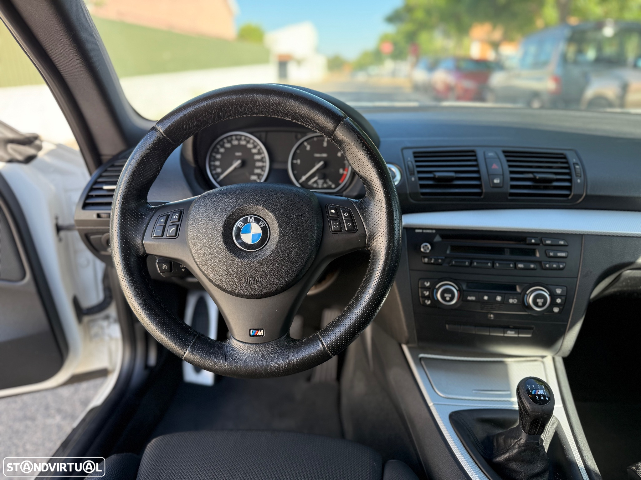 BMW 120 d Coupe Limited Edition Lifestyle c/ M Sport Pack - 22