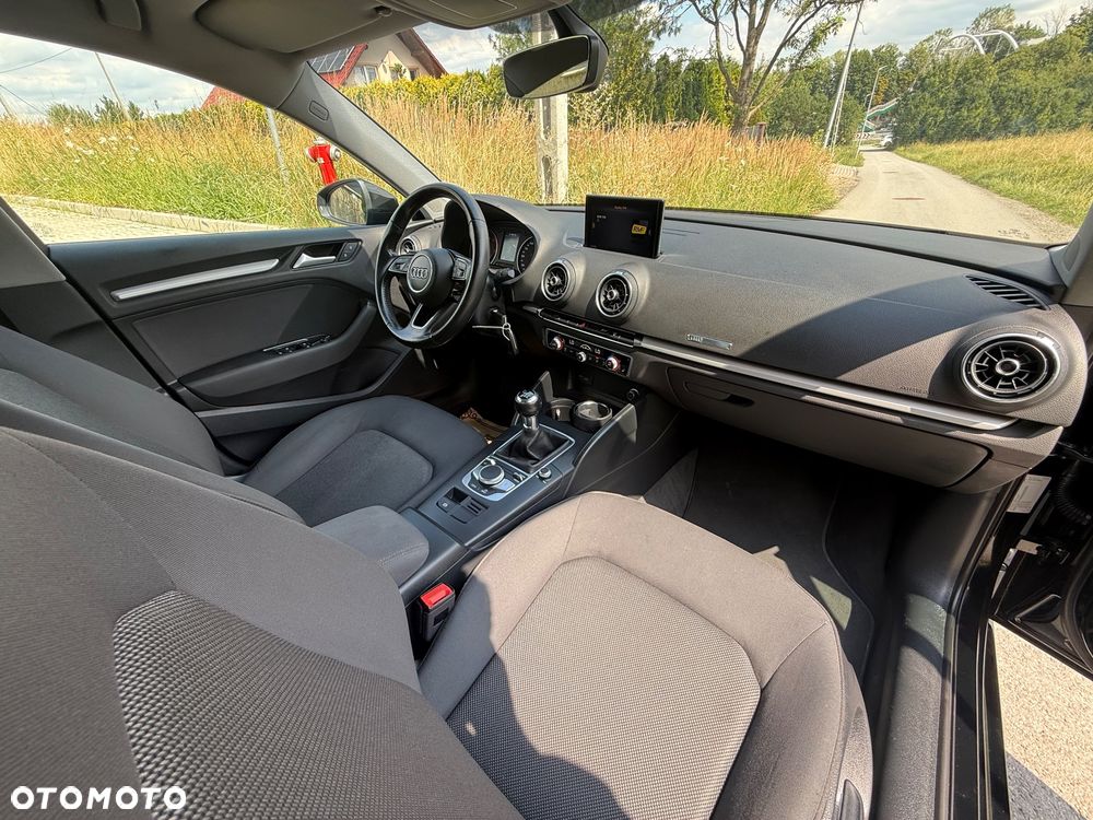 Audi A3 Sportback 1.6 TDI - 22