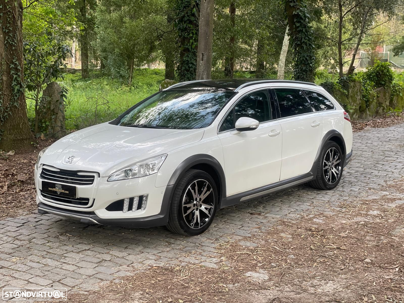 Peugeot 508 RXH 2.0 HDi Hybrid4 Limited Edition 2-Tronic - 9
