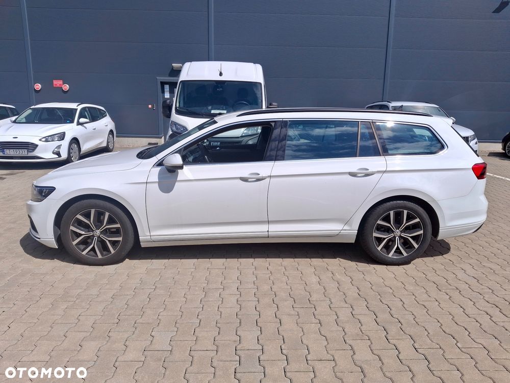 Volkswagen Passat 1.5 TSI EVO Business DSG - 2