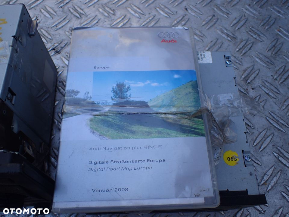 RADIO AUDI NAVIGATION PLUS RNS AUDI A4 8E0035192Q RADOM - 6