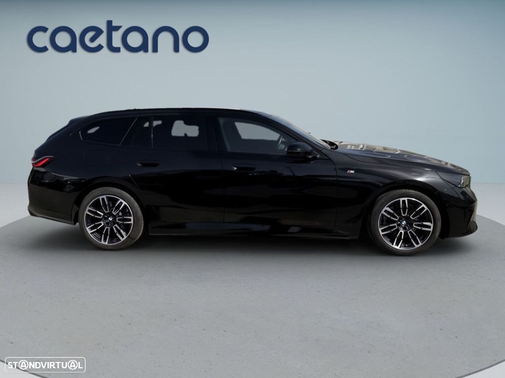 BMW 530 e Pack Desportivo M - 8