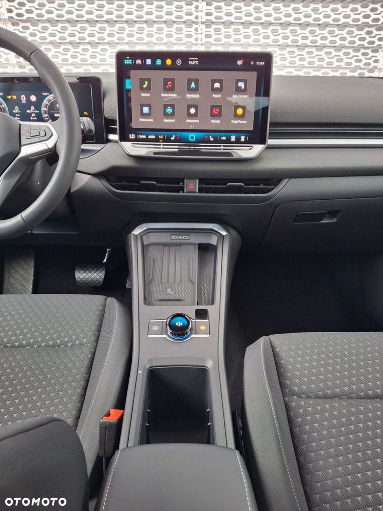 Volkswagen T-Roc 1.5 eTSI Life DSG - 24