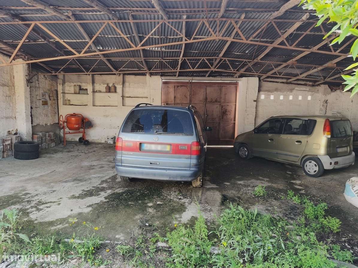 Moradia T3 isolada com jardim e garagem - Grande imagem: 5/30