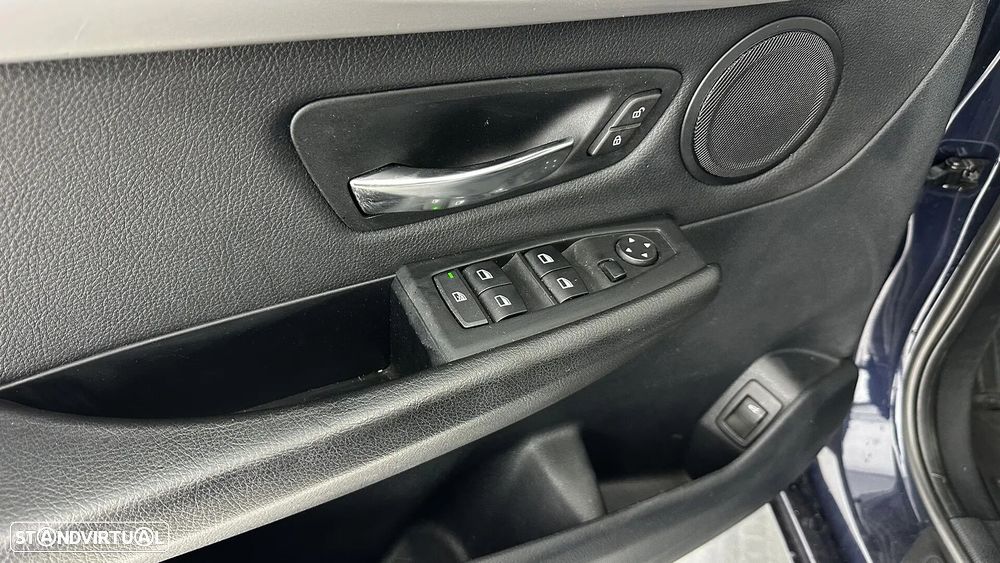 BMW 216 Active Tourer d Corporate Edition Business Edition - 22