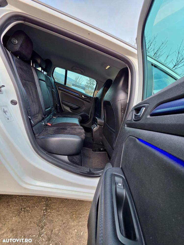 Renault Megane ENERGY dCi 165 EDC GT - 13