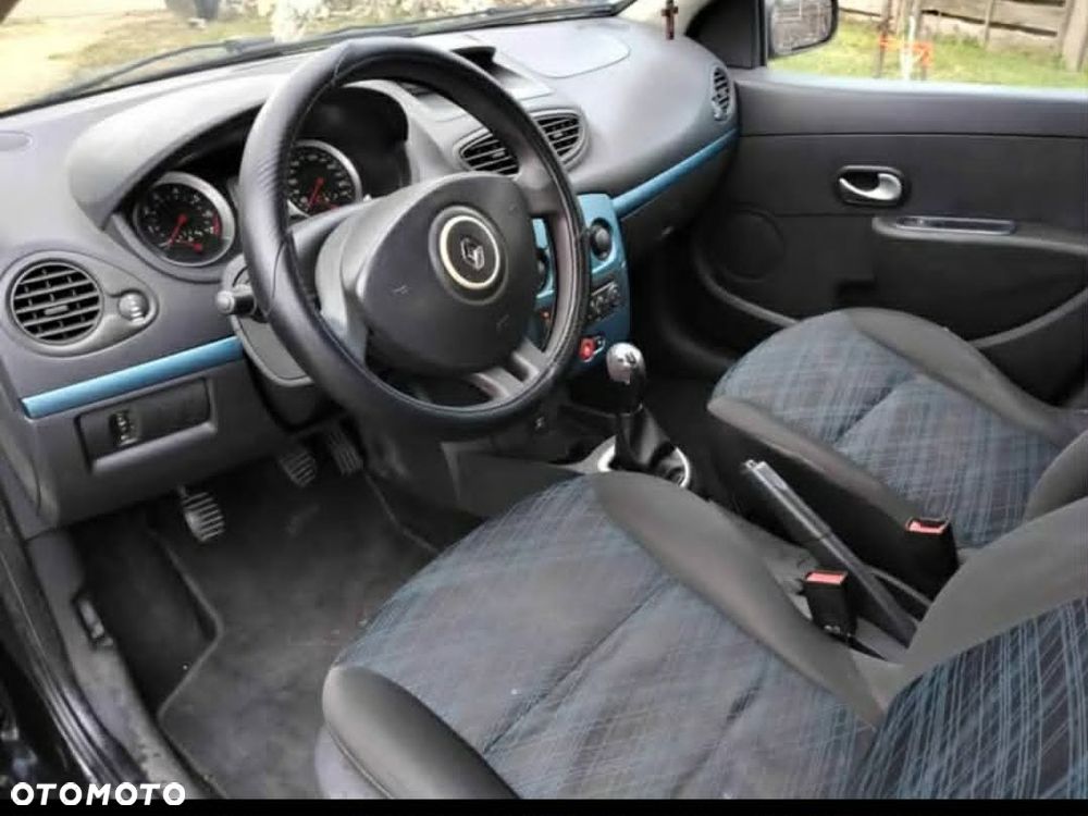 Renault Clio 1.2 16V Extreme - 9