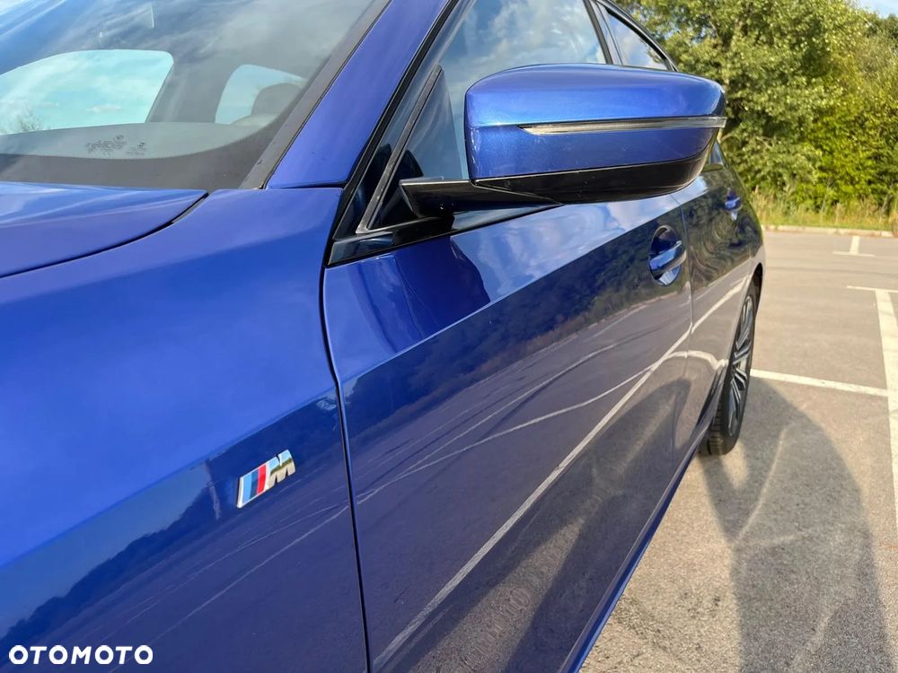 BMW Seria 3 318d M Sport - 14