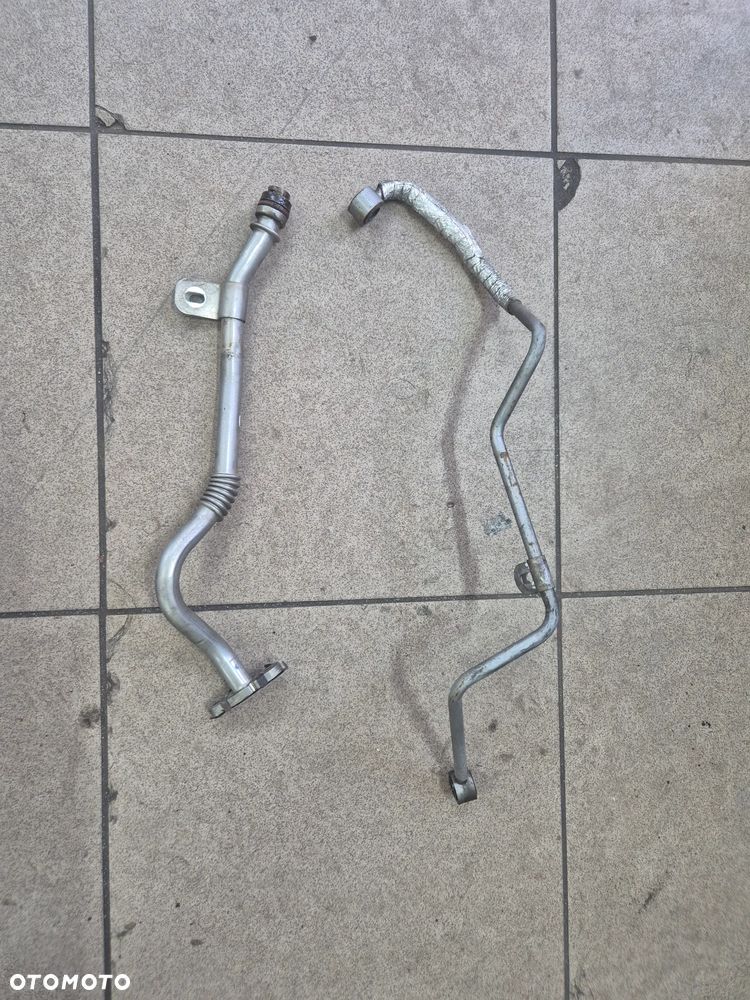 PRZEWÓD OLEJU TURBO MASTER III MOVANO B  NV400 2.3 BITURBO 14r.+ - 1