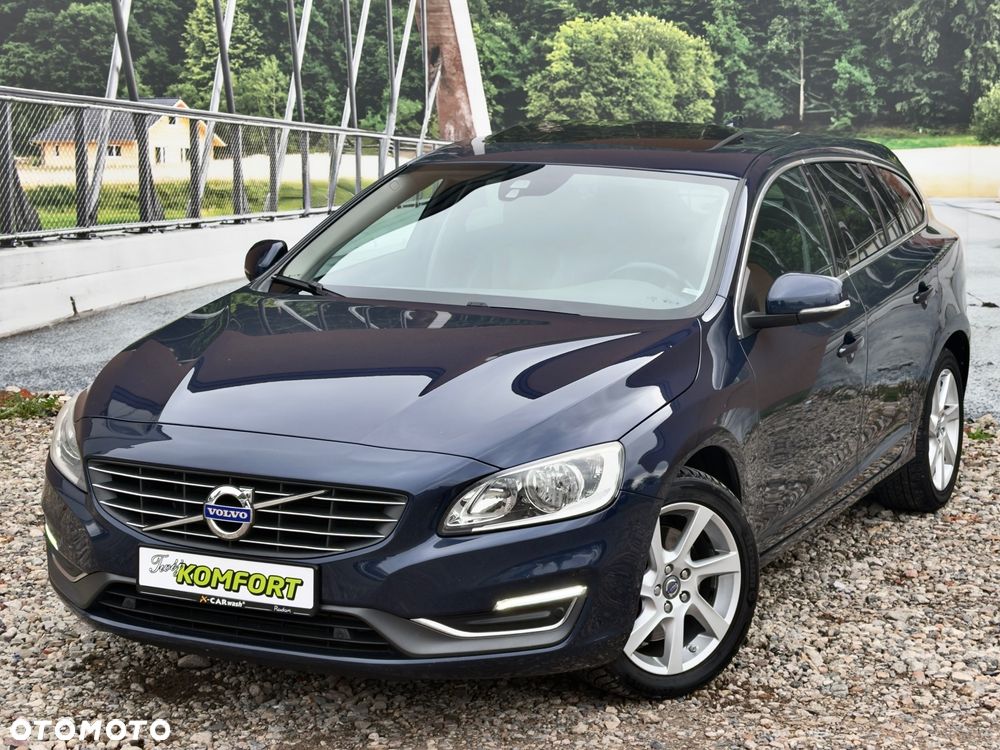 Volvo V60 D5 AWD Geartronic - 6