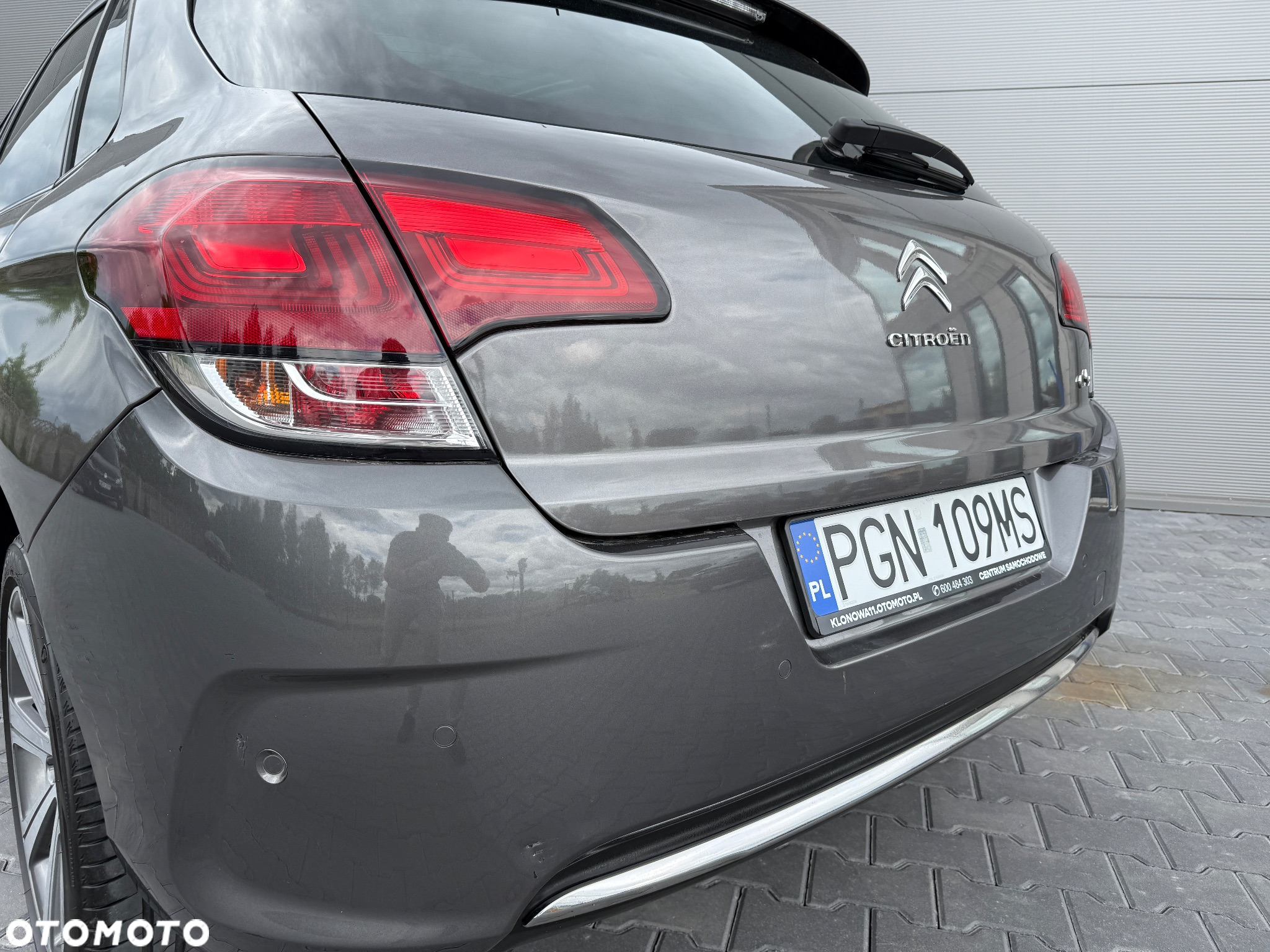 Citroën C4 PureTech e-THP 130 Exclusive - 27