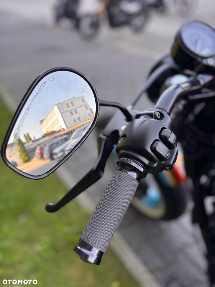 Harley-Davidson Sportster Forty-Eight - 12