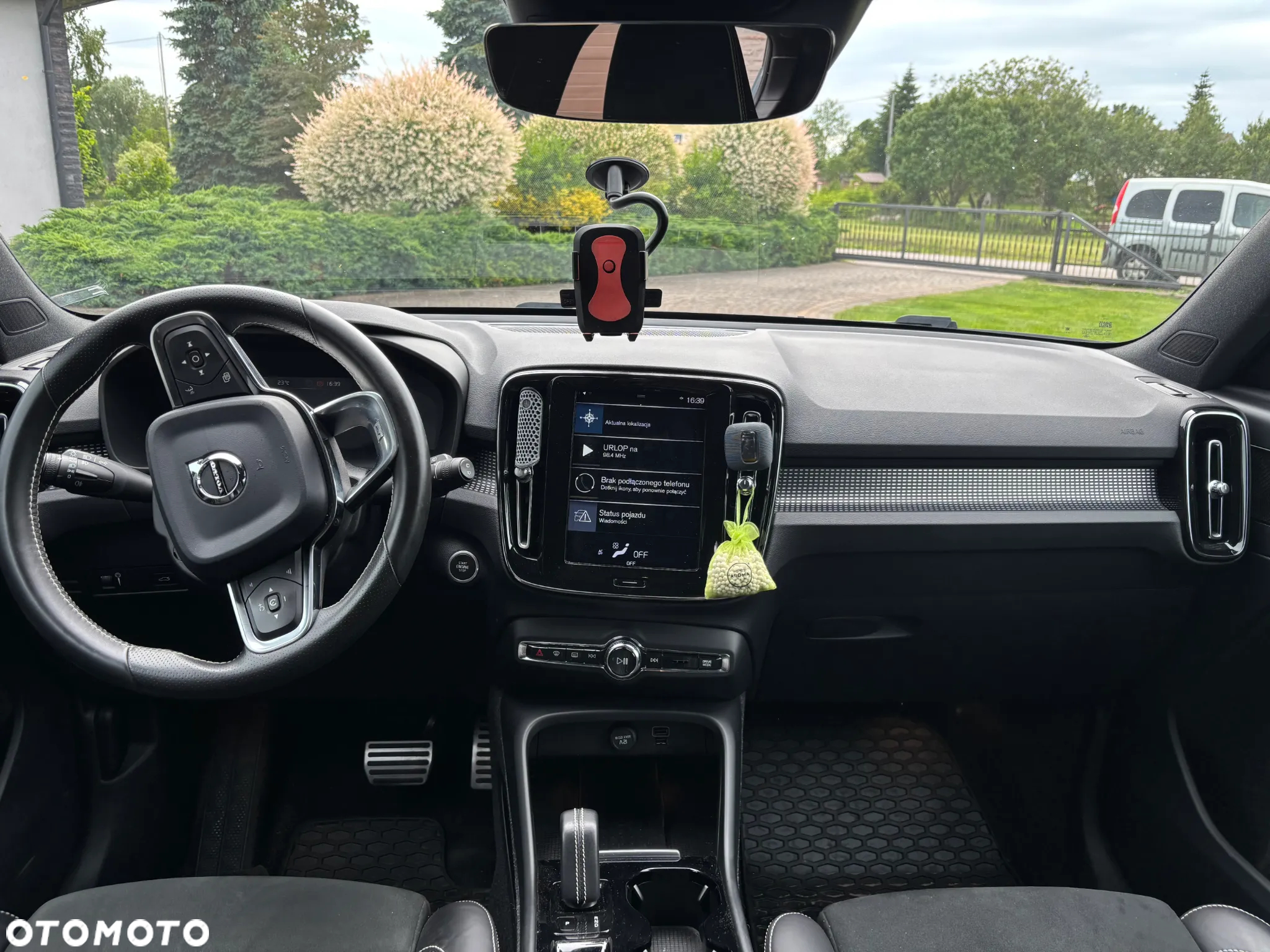 Volvo XC 40 D4 AWD Geartronic R-Design - 9