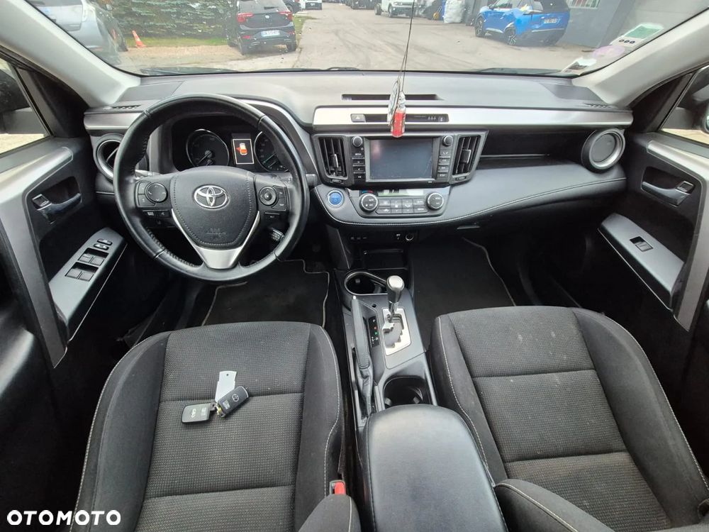 Toyota RAV4 Hybrid Premium 4x4 - 16