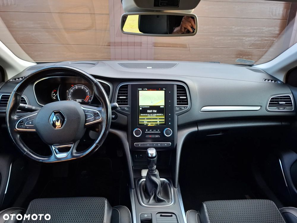 Renault Megane 1.2 Energy TCe Bose - 19