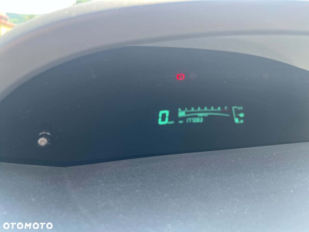 Toyota Yaris - 8