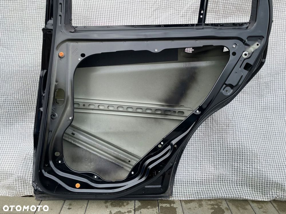 MERCEDES GLK X204 DRZWI PRAWE TYLNE TYŁ - 10