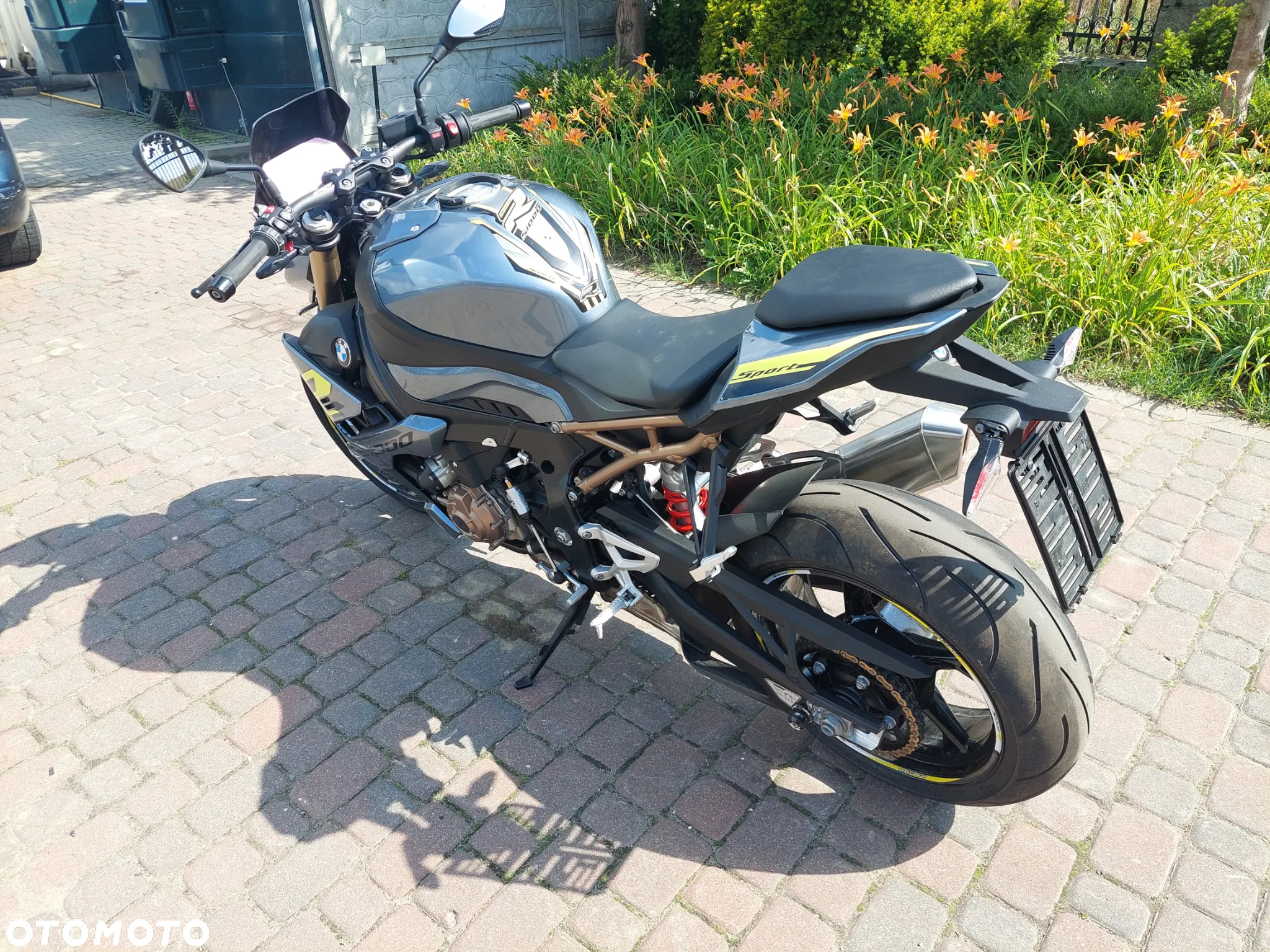 BMW S - 3
