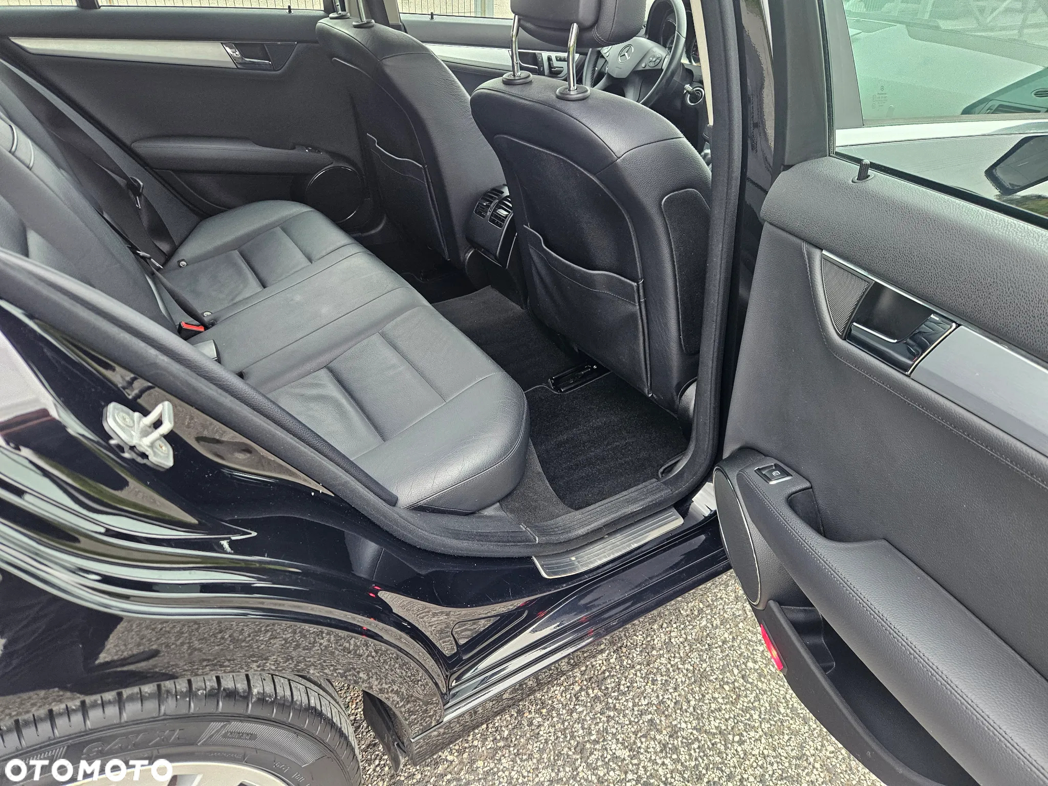 Mercedes-Benz Klasa C 200 T 7G-TRONIC Avantgarde Edition - 24