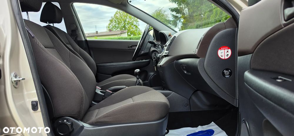 Hyundai i30 - 15