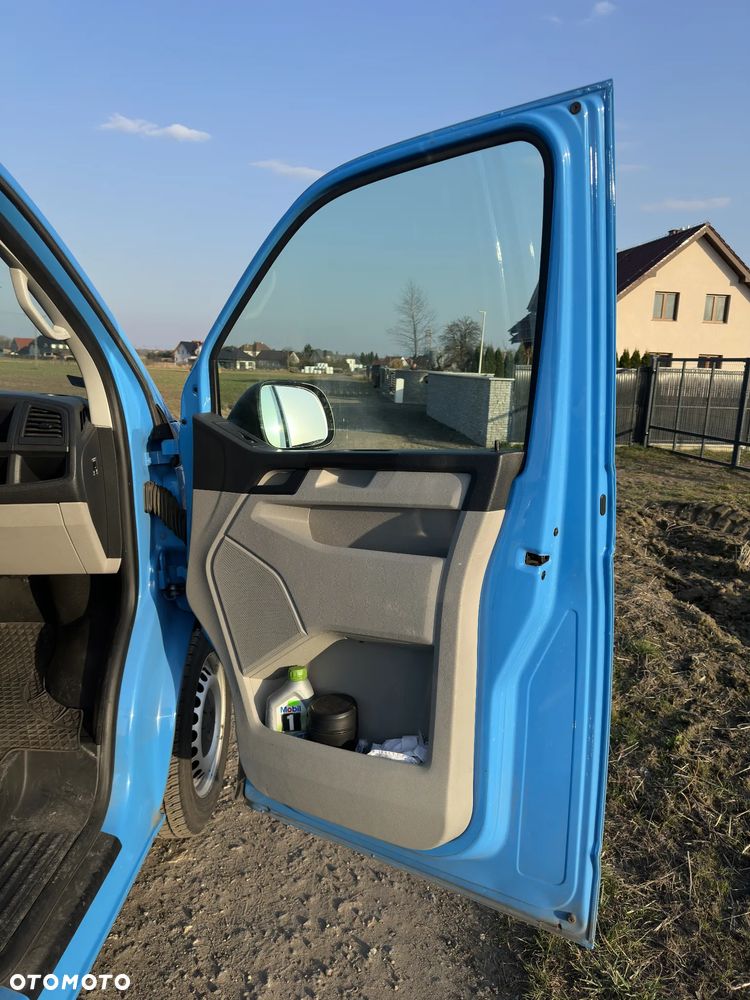Volkswagen Transporter Lang EU5 - 26