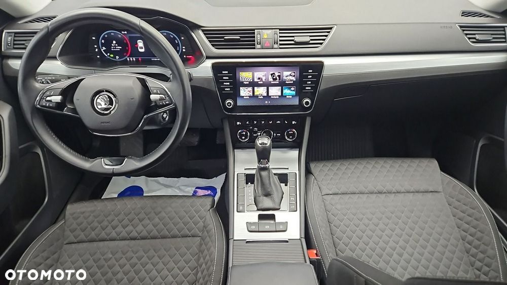 Skoda Superb 2.0 TDI SCR Ambition DSG - 13