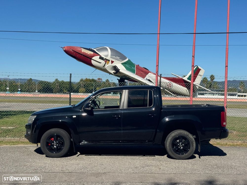 Volkswagen Amarok 2012 photo 2