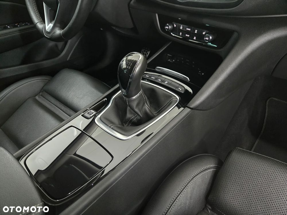 Opel Insignia 2.0 Ultimate Exclusive - 27