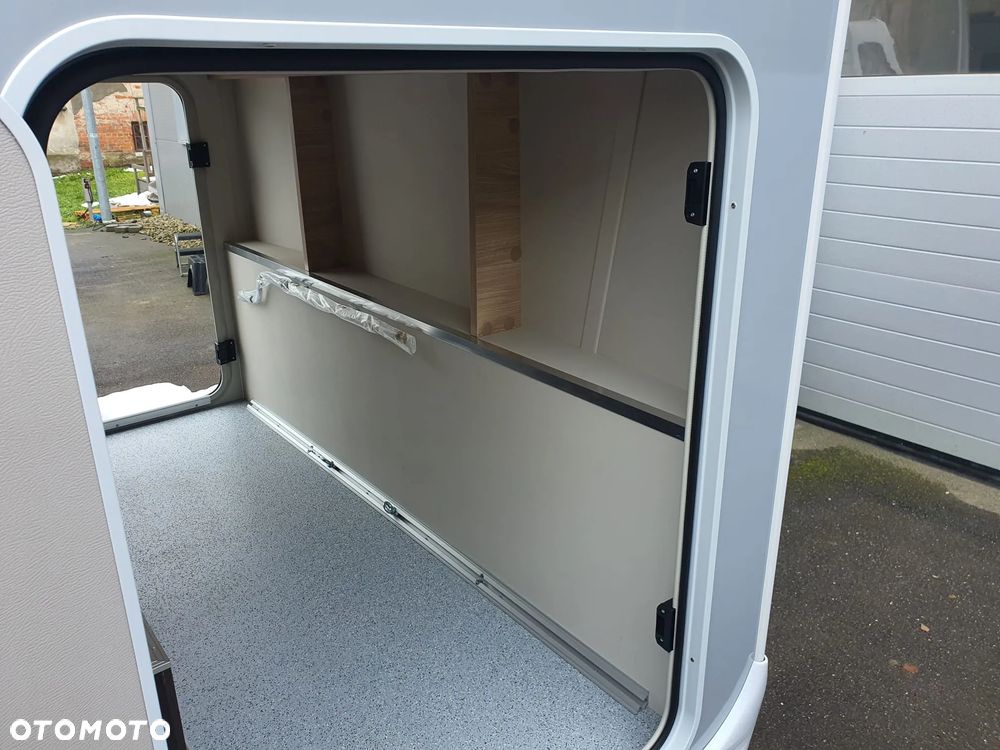 KNAUS VAN TI PLUS 650 MEG PLATINUM SELECTION 4 X 4 - 10