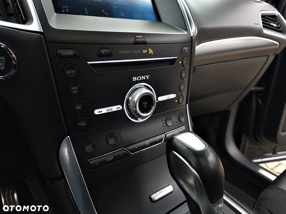 Ford Edge 2.0 TDCi Bi-Turbo 4x4 Sport - 32