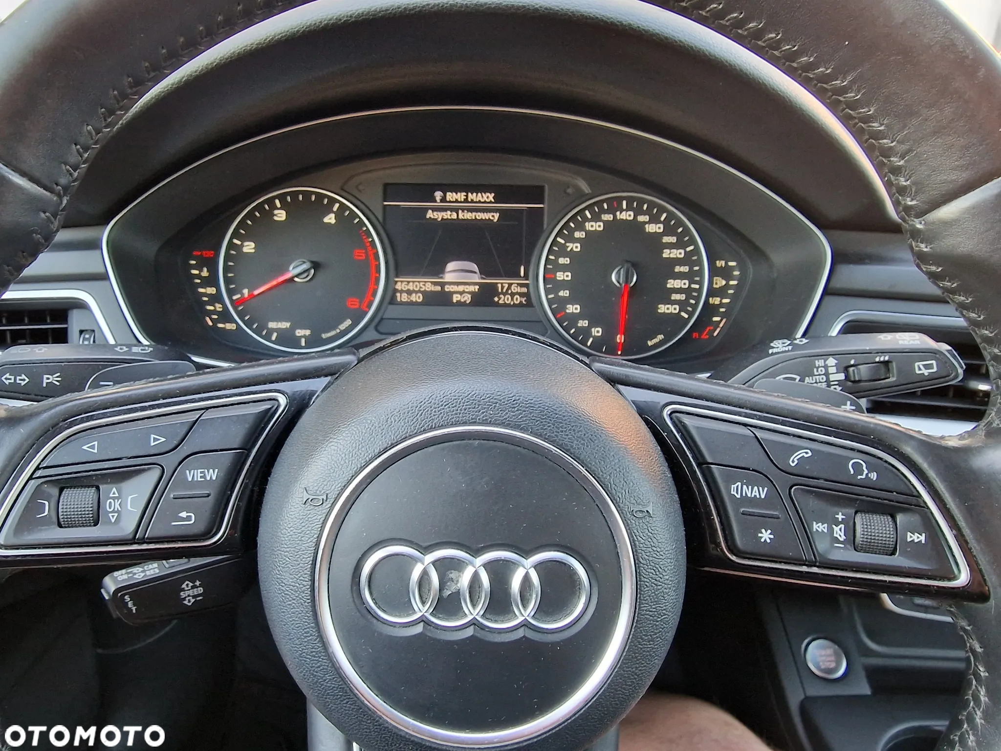 Audi A4 Avant 2.0 TDI ultra S tronic sport - 30