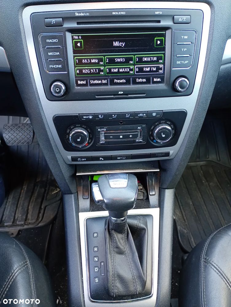 Skoda Octavia 1.6 TDI Ambiente DSG - 14