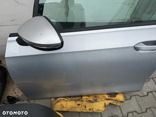 Drzwi Volkswagen Golf 8 HB kolor LA7W