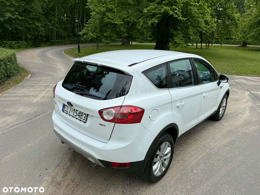 Ford Kuga 2.0 TDCi Titanium - 3