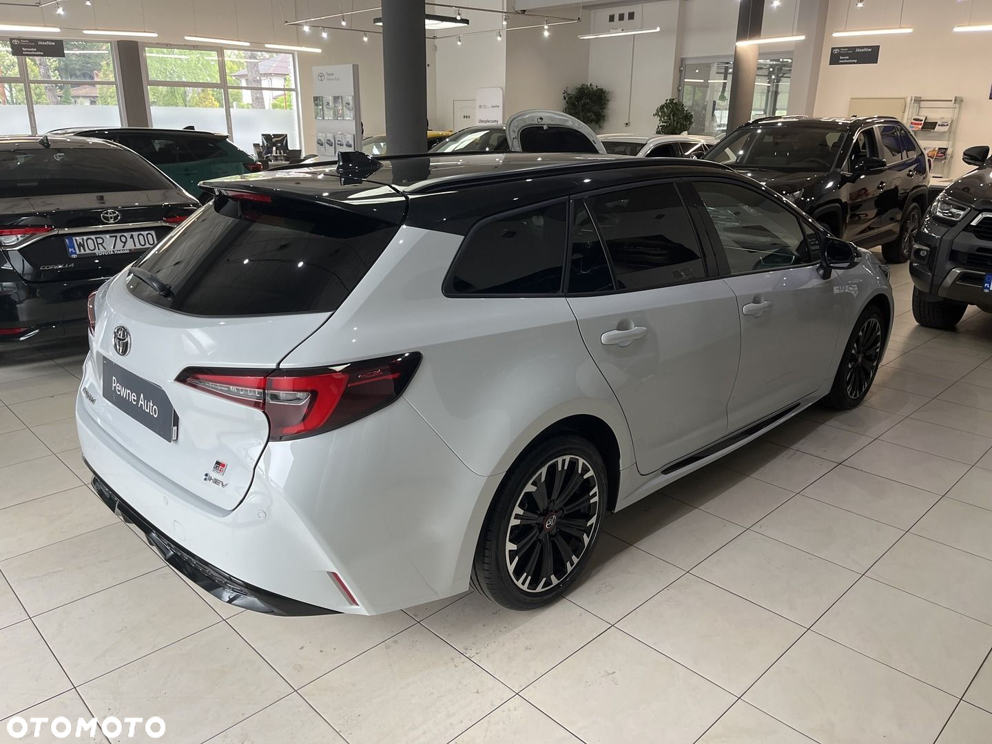 Toyota Corolla - 4