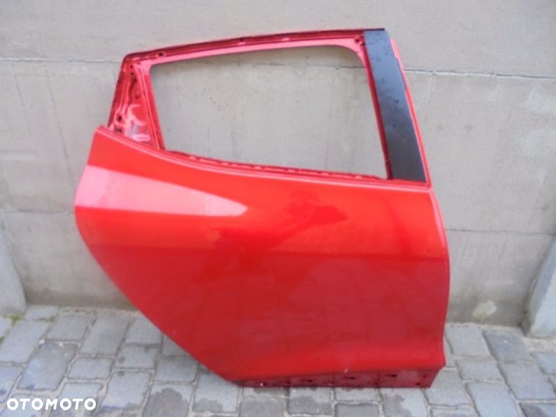 renault clio iv h/b - drzwi tylne prawe - 1