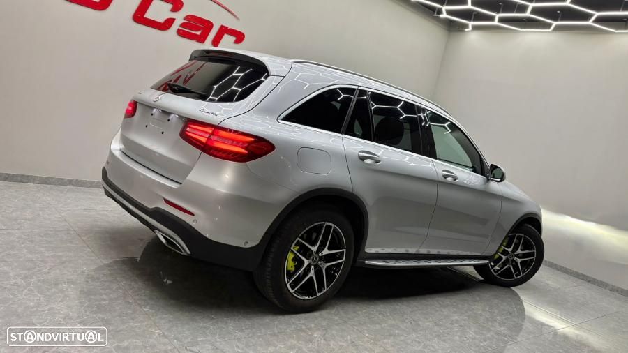 Mercedes-Benz GLC 250 d 4Matic 9G-TRONIC AMG Line - 29
