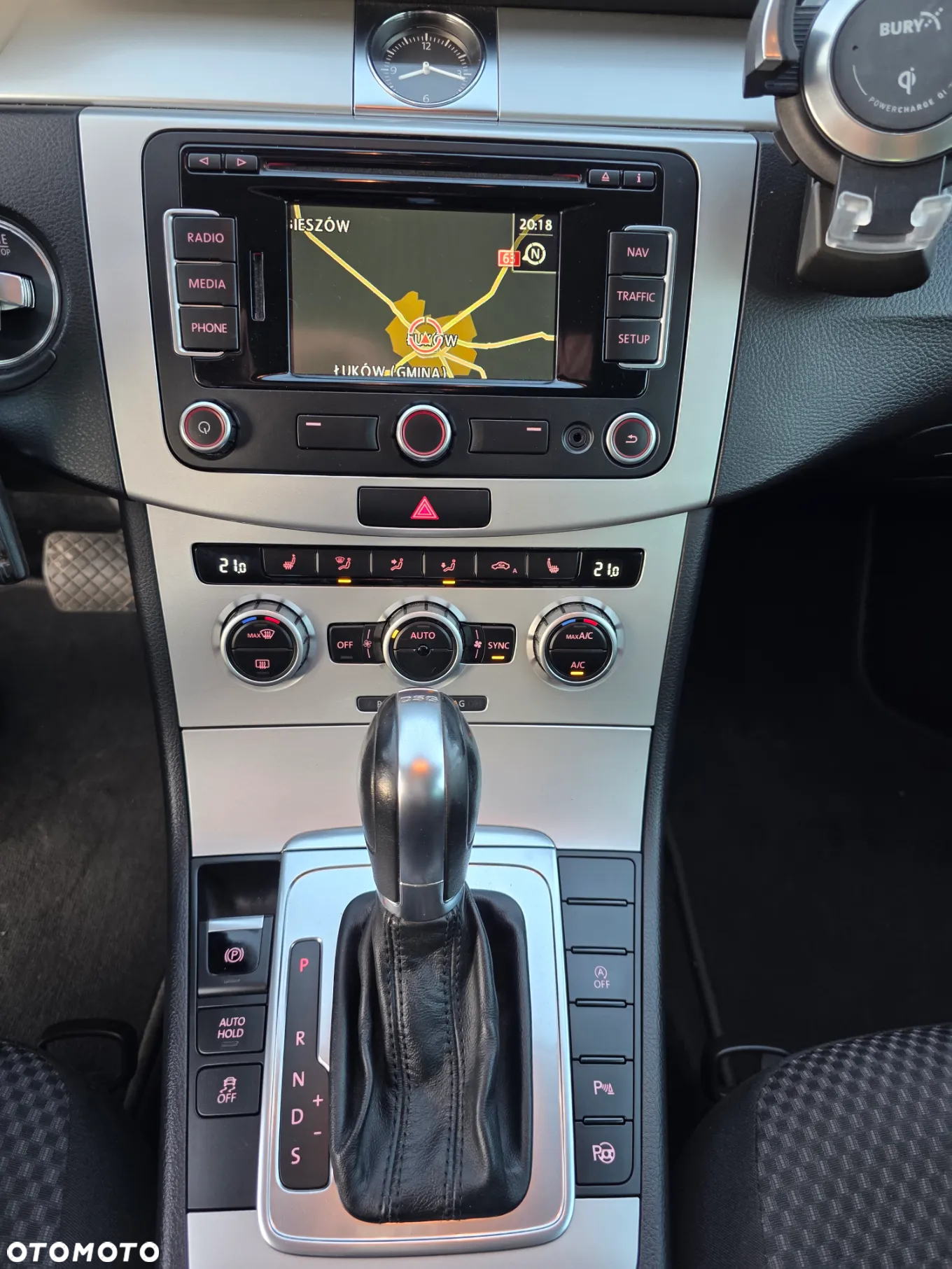 Volkswagen Passat 2.0 TDI Highline DSG - 29