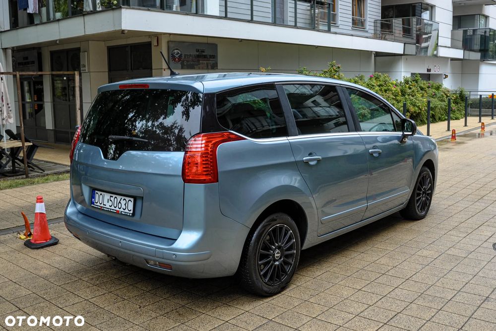 Peugeot 5008 - 4