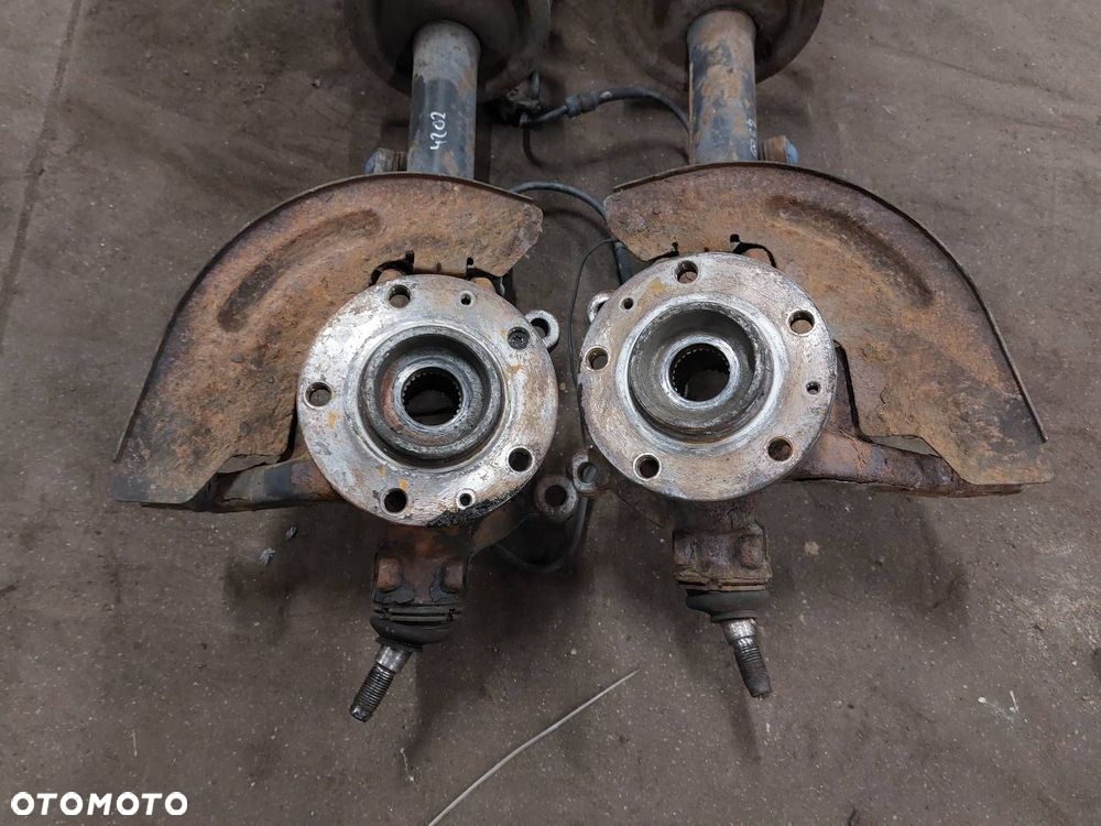 AMORTYZATOR SPRĘŻYNA ZWROTNICA LEWY PRAWY PRZÓD PEUGEOT 607 I 2.2 HDI - 4