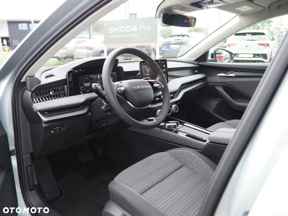 Skoda Superb 1.5 TSI mHEV Drive DSG - 10
