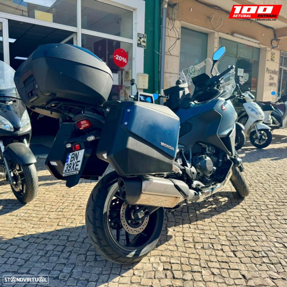 Honda NT 1100 A - 35