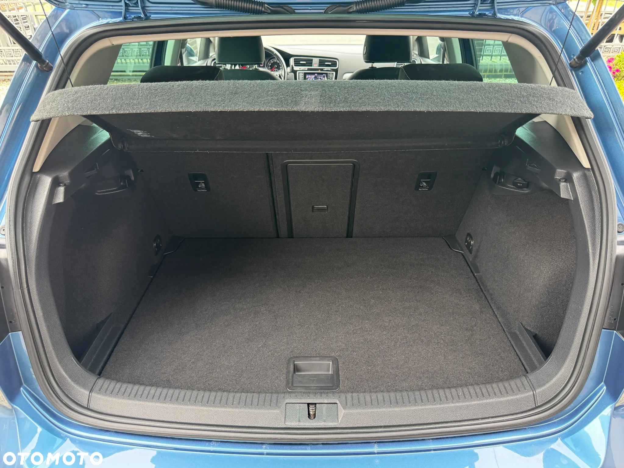 Volkswagen Golf 1.6 BlueTDI Cup - 33