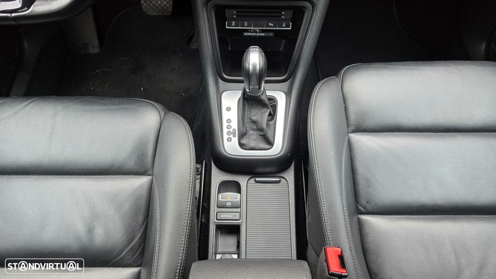 VW Sharan 2.0 TDI Highline DSG - 34