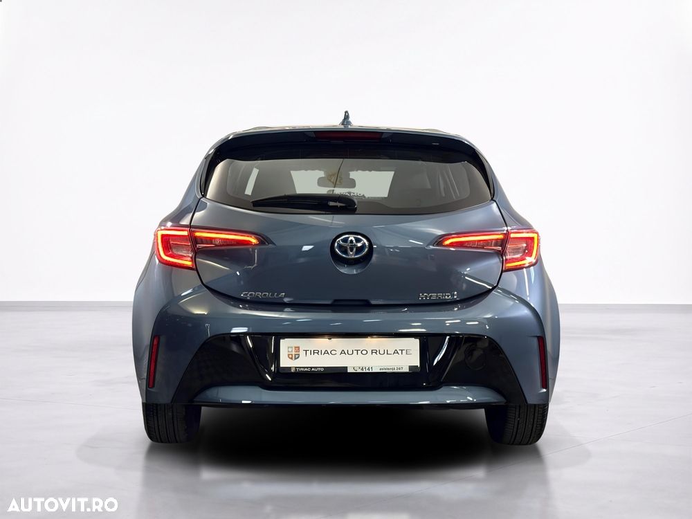 Toyota Corolla - 5