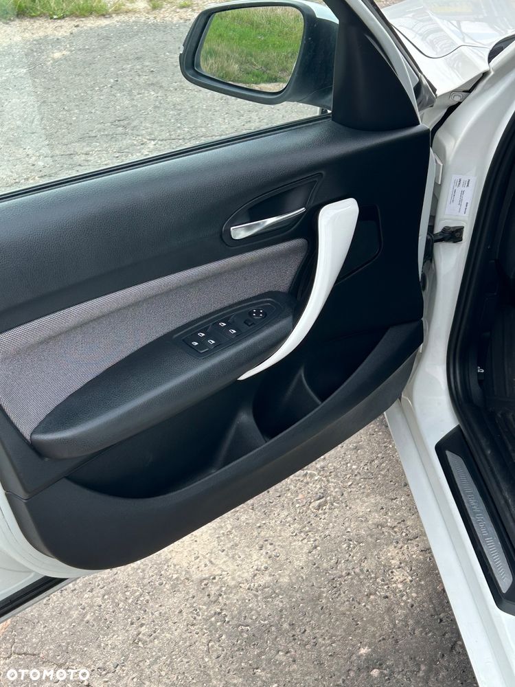 BMW Seria 1 116i Urban Line - 11